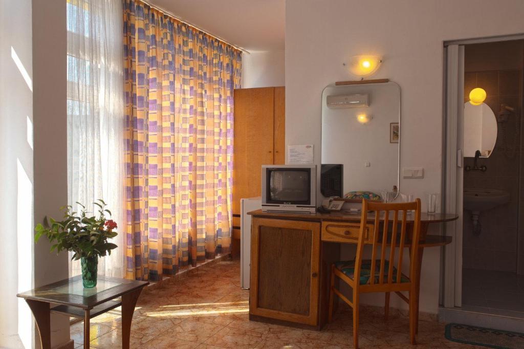 Sunny Varshava Hotel 골든샌드 객실 사진