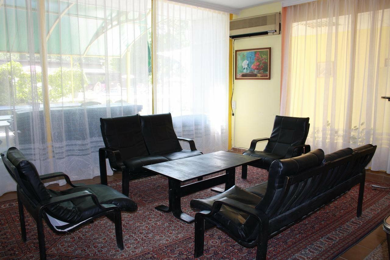 Sunny Varshava Hotel 골든샌드 외부 사진
